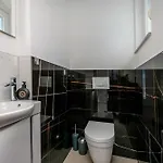 Luxury Klara With Heated Pool, Near Airport&zadar Villa Murvica (Policnik)