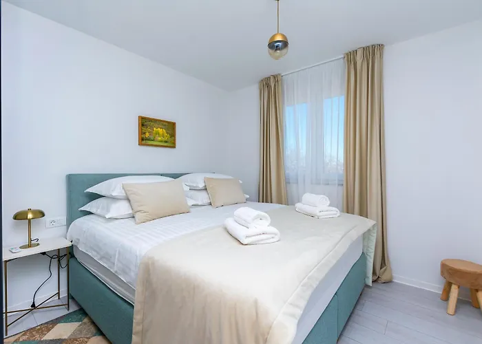 Villa Luxury Klara With Heated Pool, Near Airport&zadar *