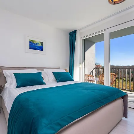 Vila Luxury Klara With Heated Pool, Near Airport&zadar