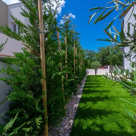 Vila Luxury Klara With Heated Pool, Near Airport&zadar