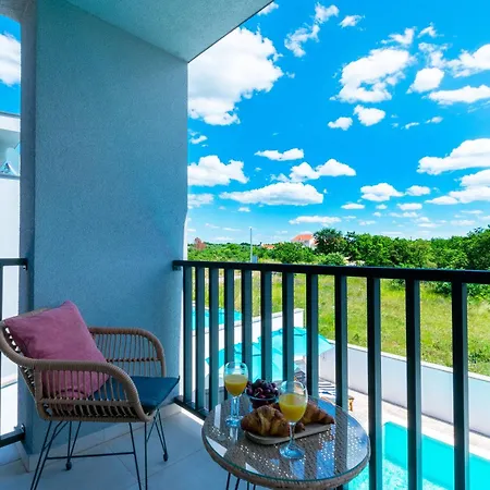 Luxury Klara With Heated Pool, Near Airport&zadar *